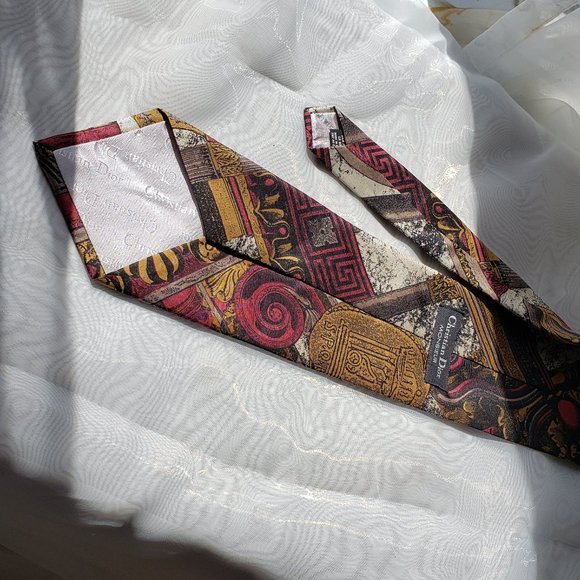 DIOR VINTAGE TIE (AUTHENTIC) - Picture 2 of 3